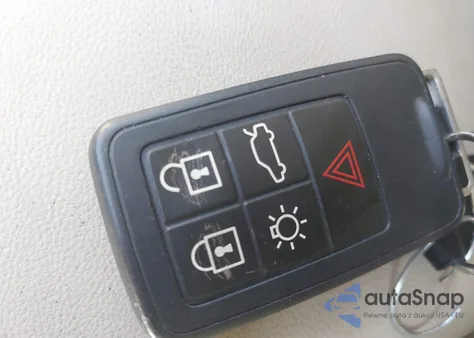 2011 Volvo Xc60 T6/T6 R-Design из США, поврежденный, VIN YV4902DZ1B2175633